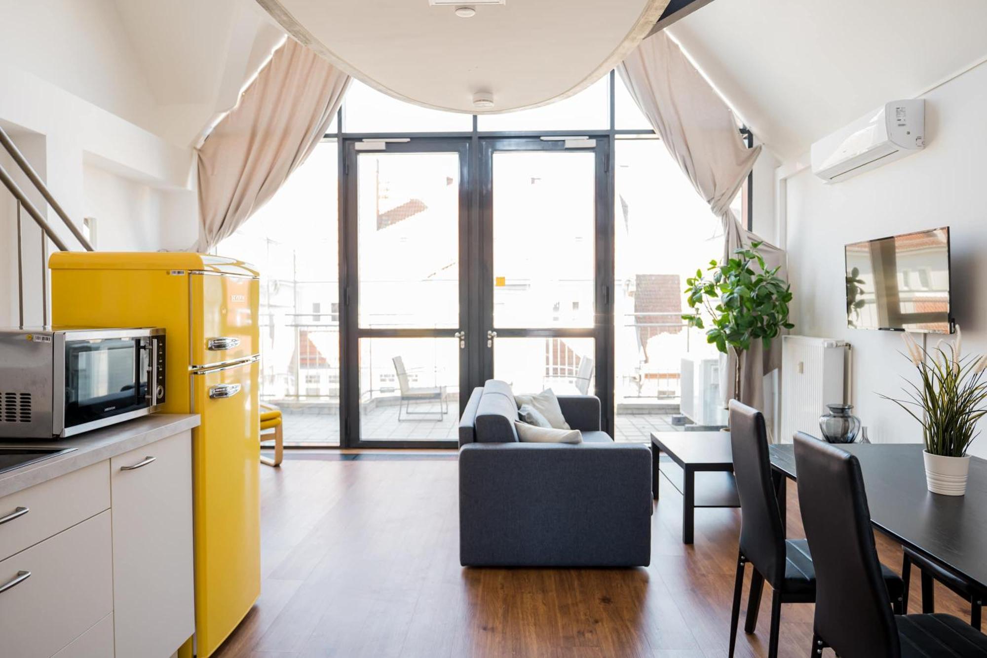Fantastic Loft With Balcony Apartment Berlin Exterior photo