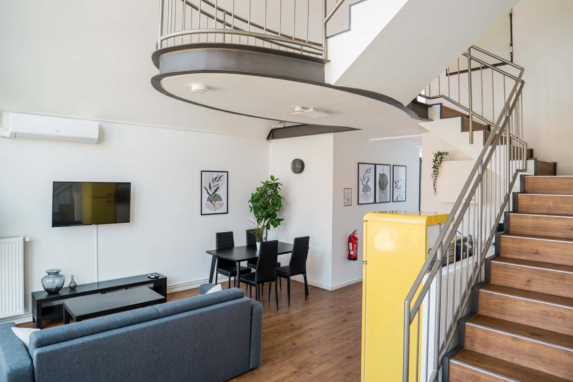 Fantastic Loft With Balcony Apartment Berlin Exterior photo